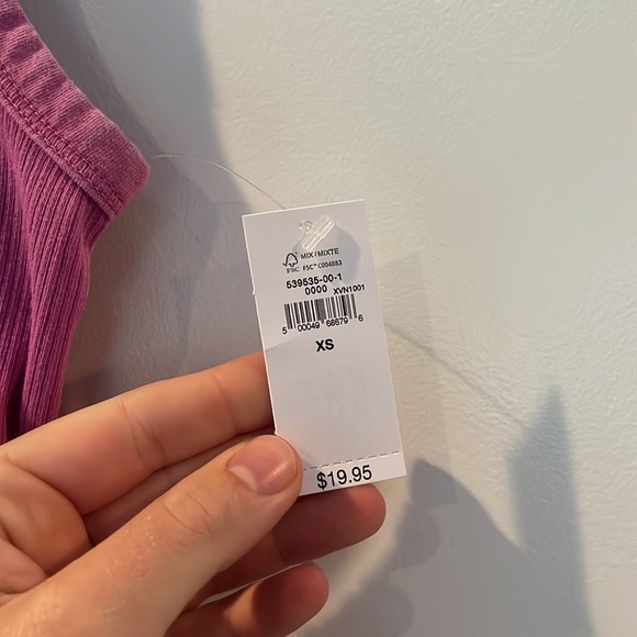 NWT Gap Purple tank top size XS - Picture 4 of 5